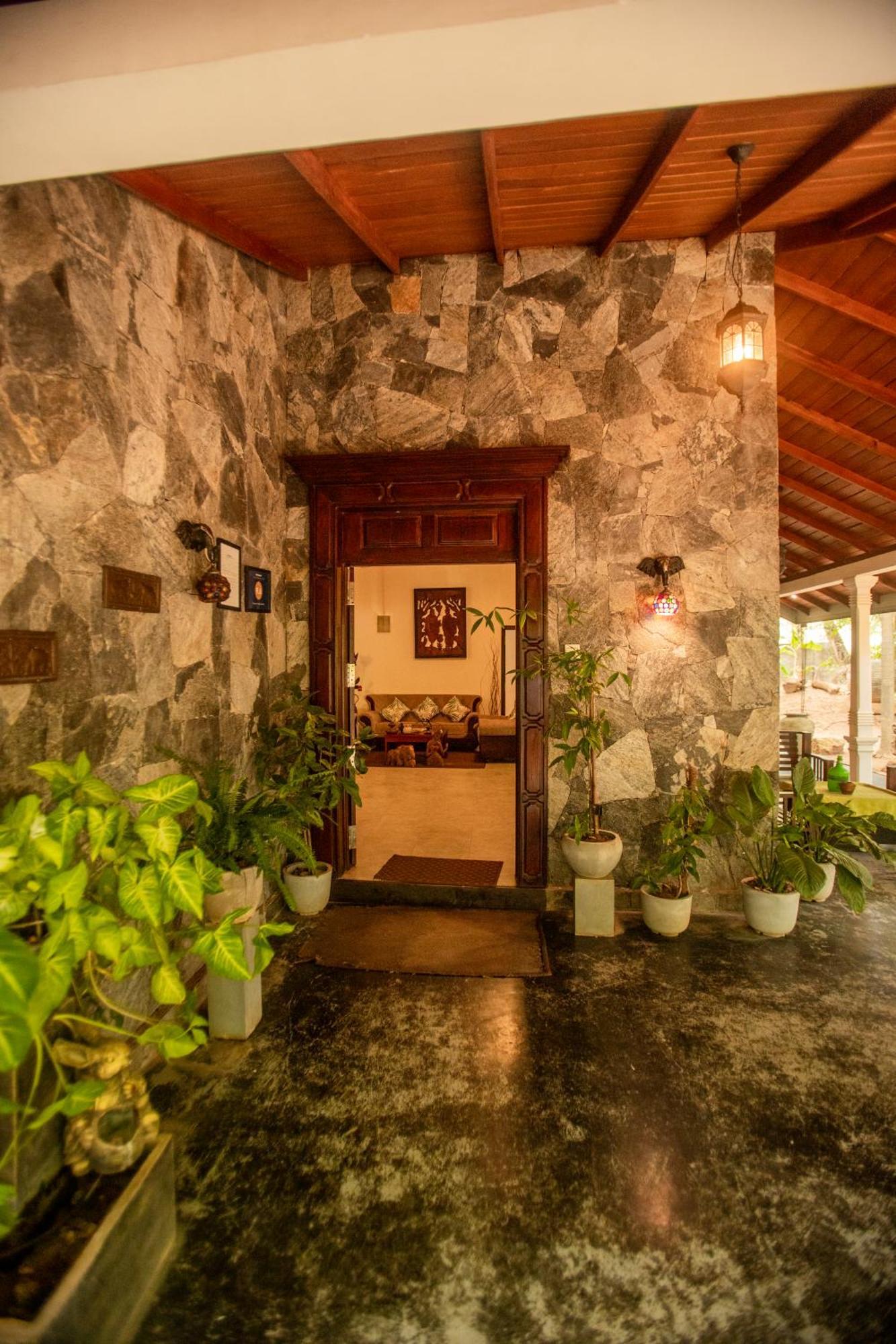 Evergreen Hotel Dambulla Exterior photo